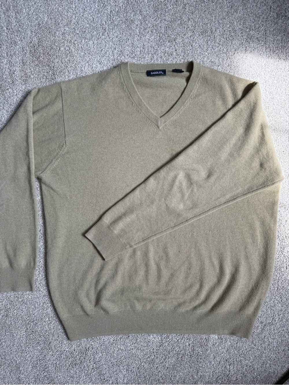 Saddles V-Neck 100% Cashmere Sweater